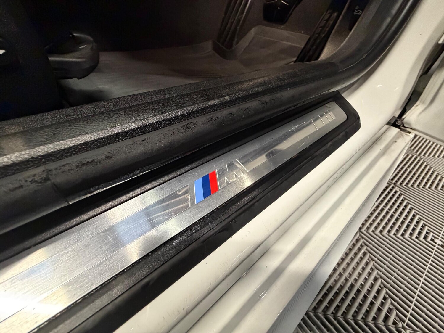 Used BMW 3 Series for sale - 77001045: Photo 22