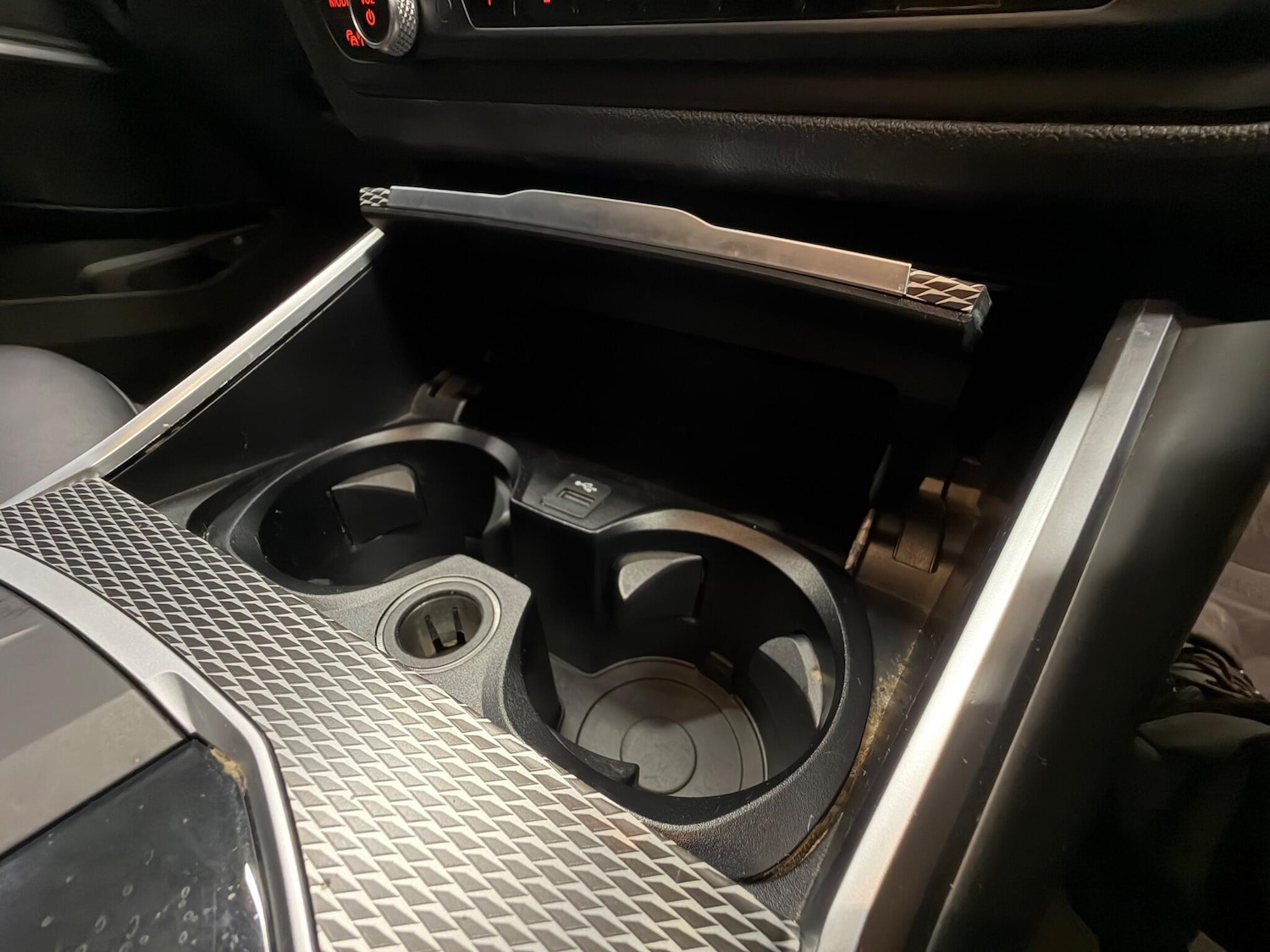 Used BMW 3 Series for sale - 77001045: Photo 27