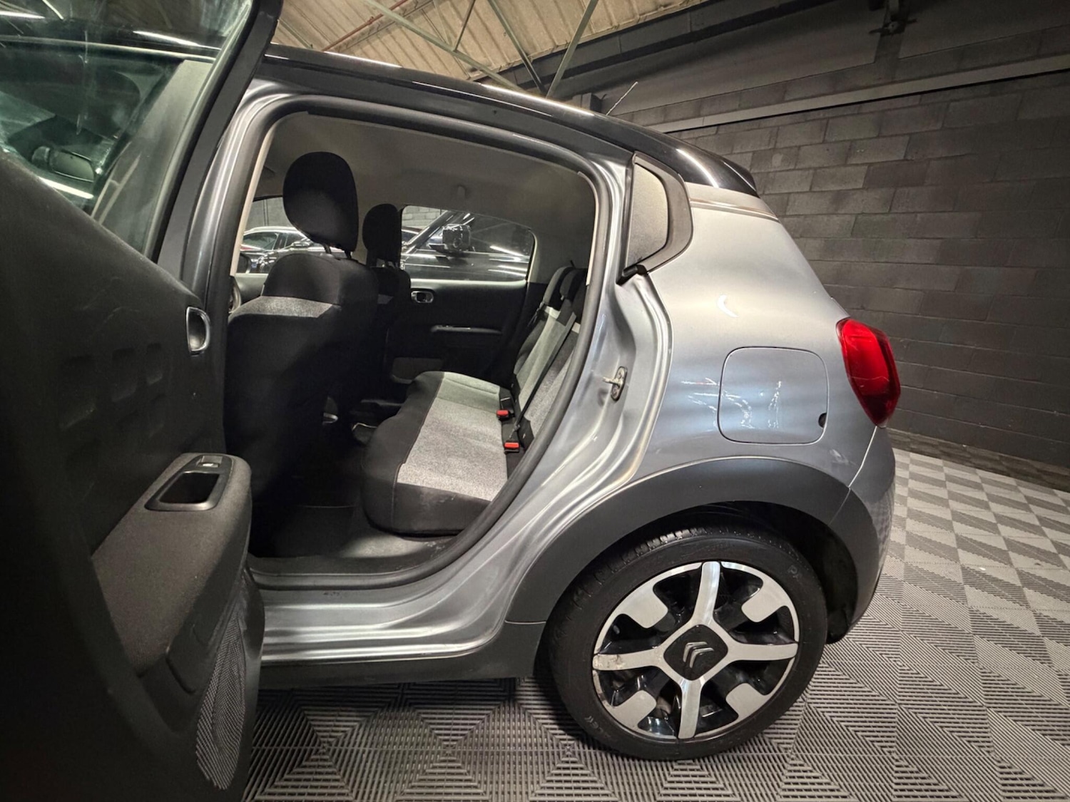 Used Citroen C3 2019 for sale - 77549405: Photo 14