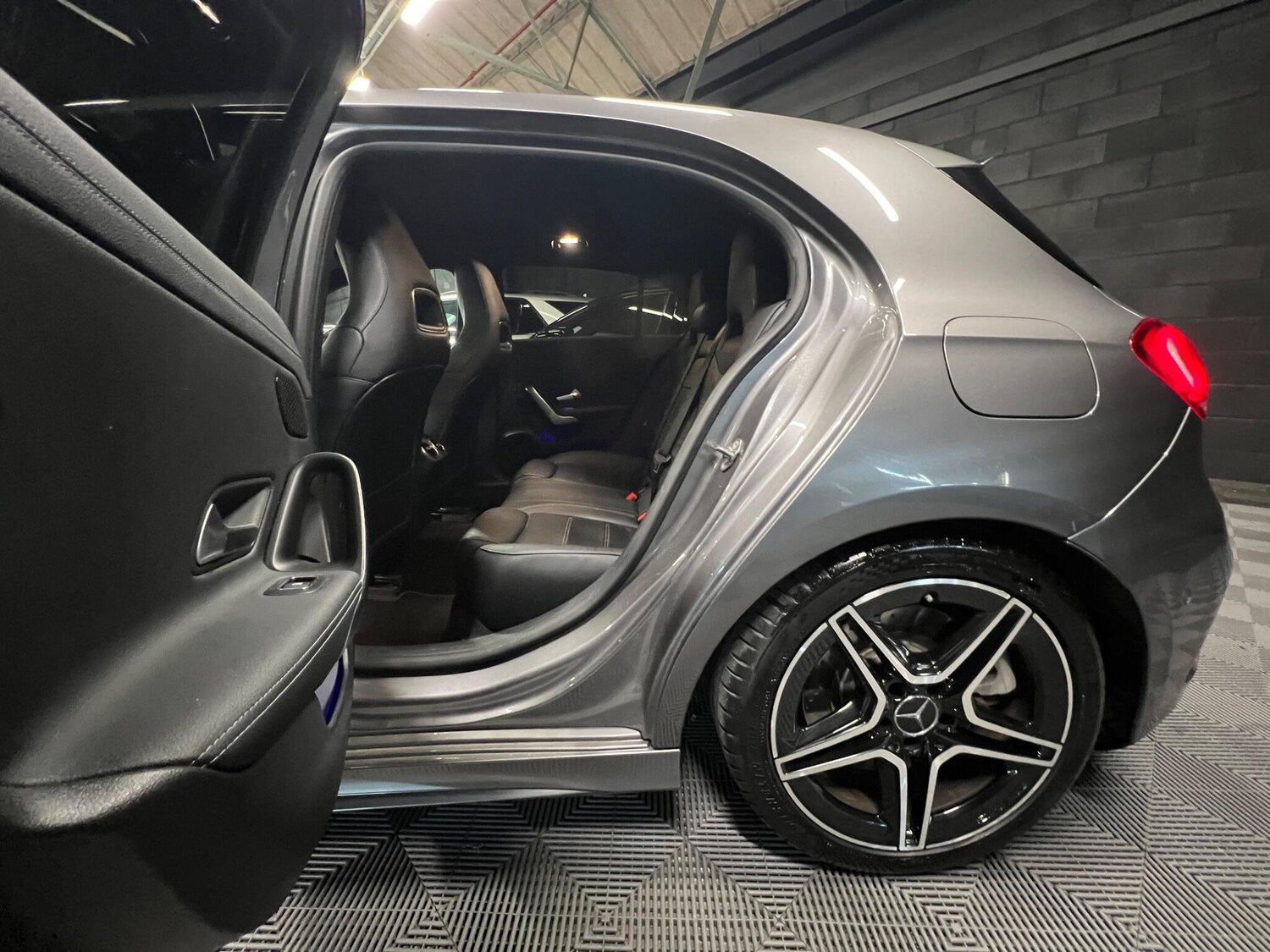 Used Mercedes-Benz A-Class for sale - 76388464: Photo 14