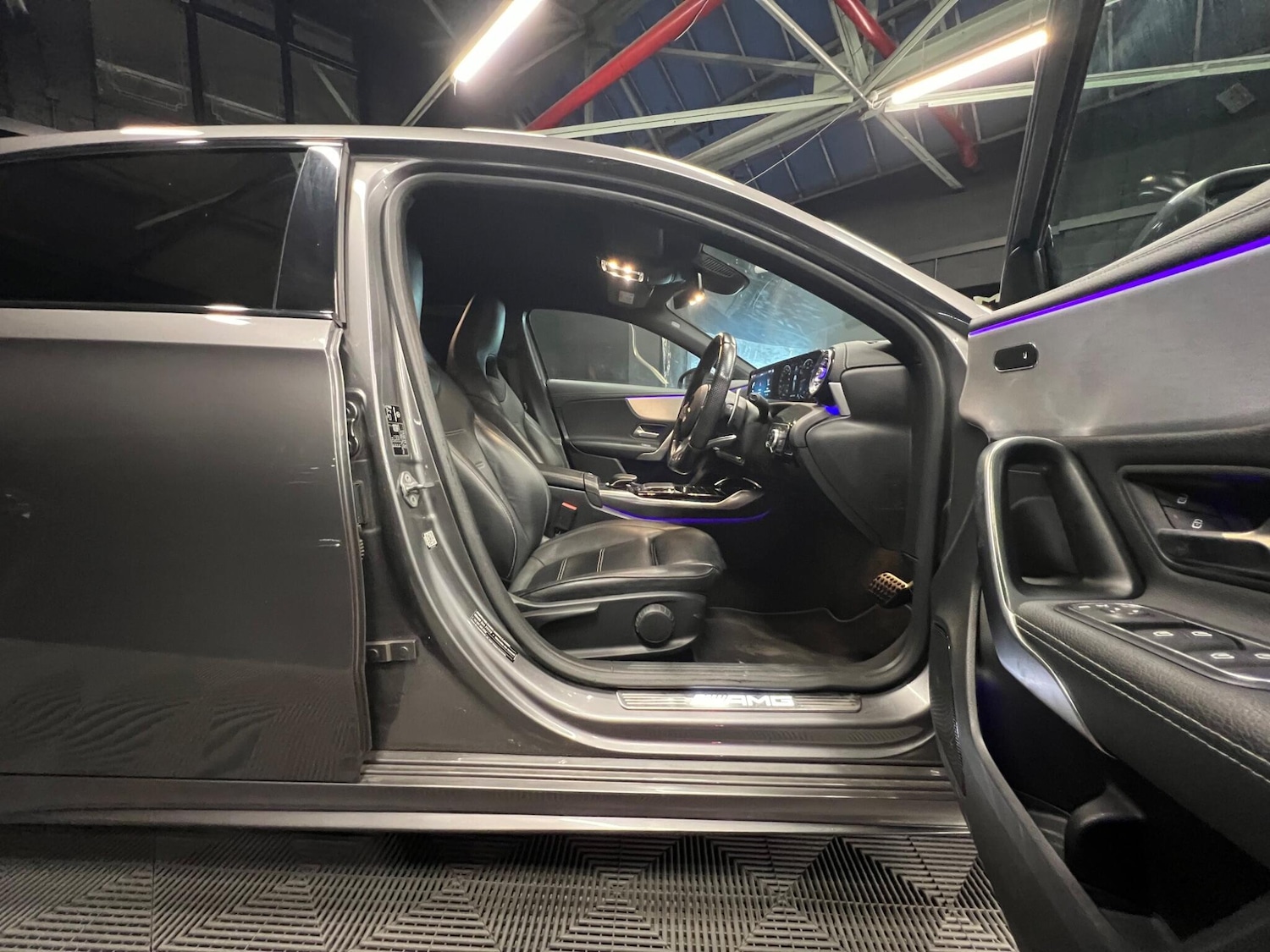 Used Mercedes-Benz A-Class for sale - 76388464: Photo 6