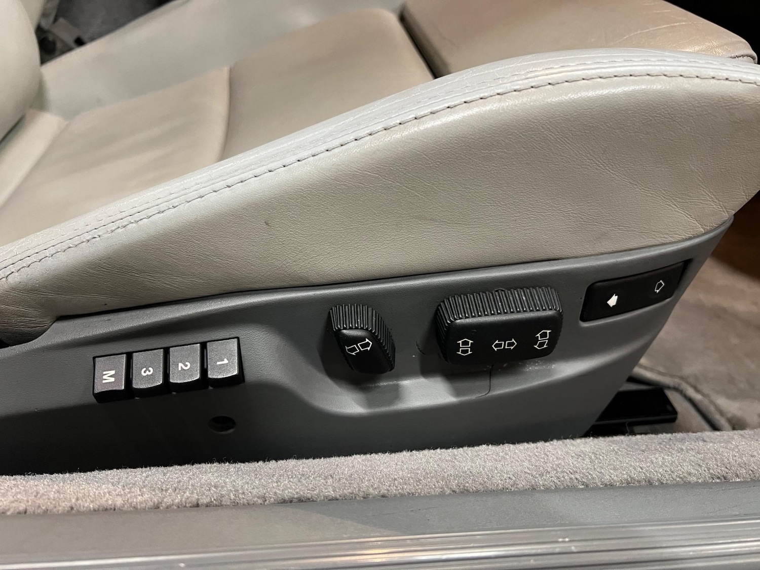 Used BMW 8 Series for sale - 77267762: Photo 22