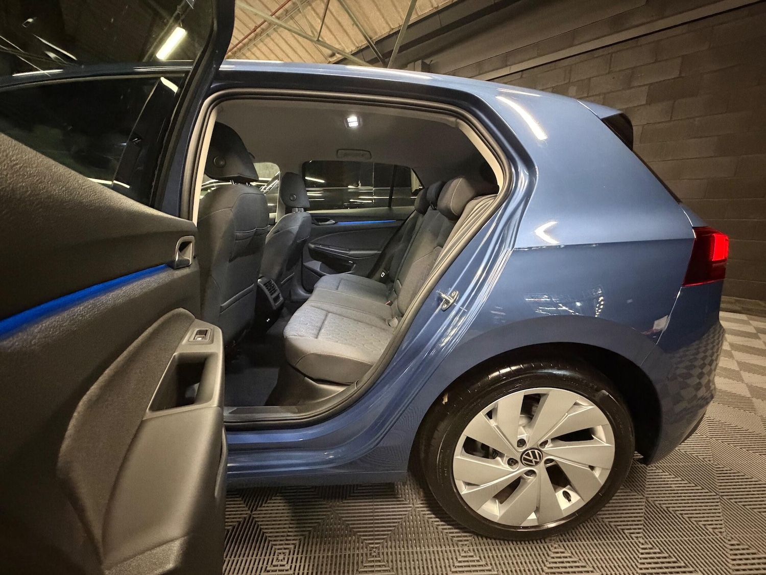 Used Volkswagen Golf 2025 for sale - 76742534: Photo 14