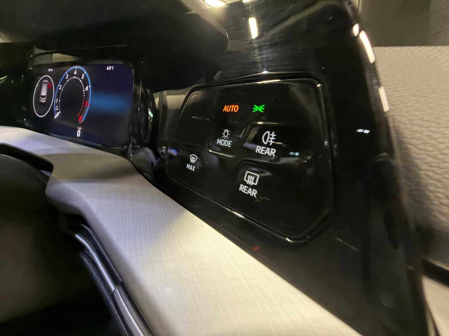 Used Volkswagen Golf 2025 for sale - 76742534: Photo 23