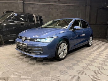 Used Volkswagen Golf 2025 for sale - 76742534: Photo