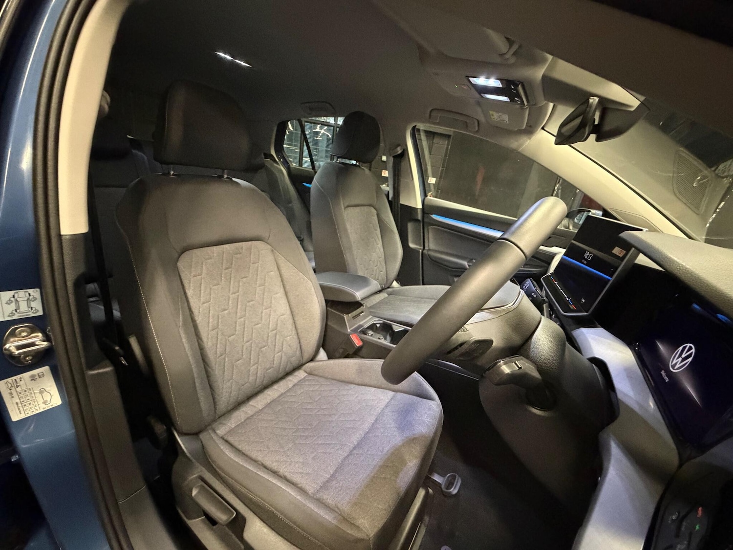 Used Volkswagen Golf 2025 for sale - 76742534: Photo 8