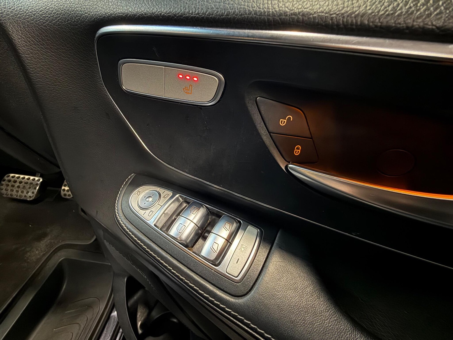 Used Mercedes-Benz V-Class 2023 for sale - 77254944: Photo 28