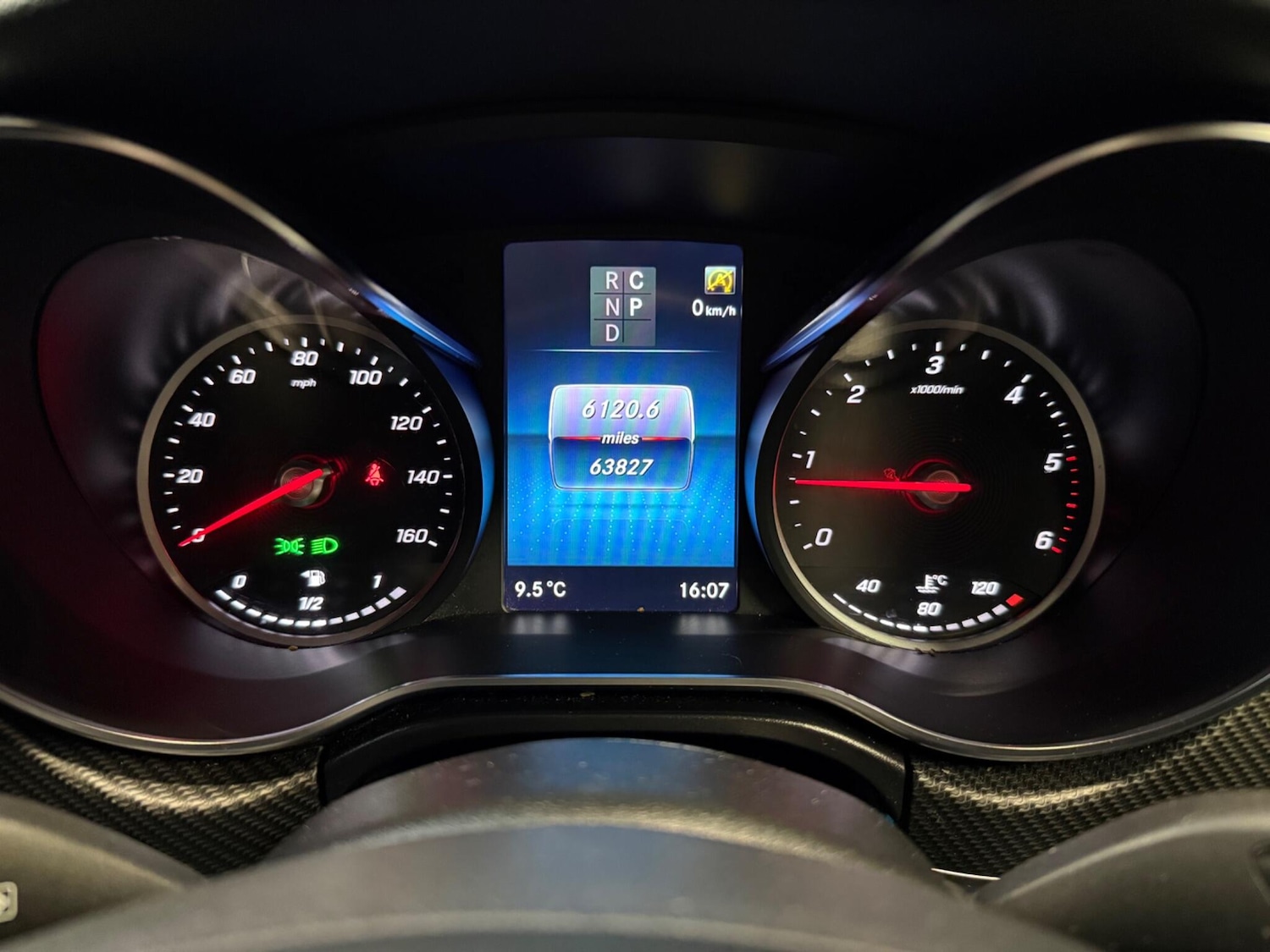 Used Mercedes-Benz V-Class 2023 for sale - 77254944: Photo 35