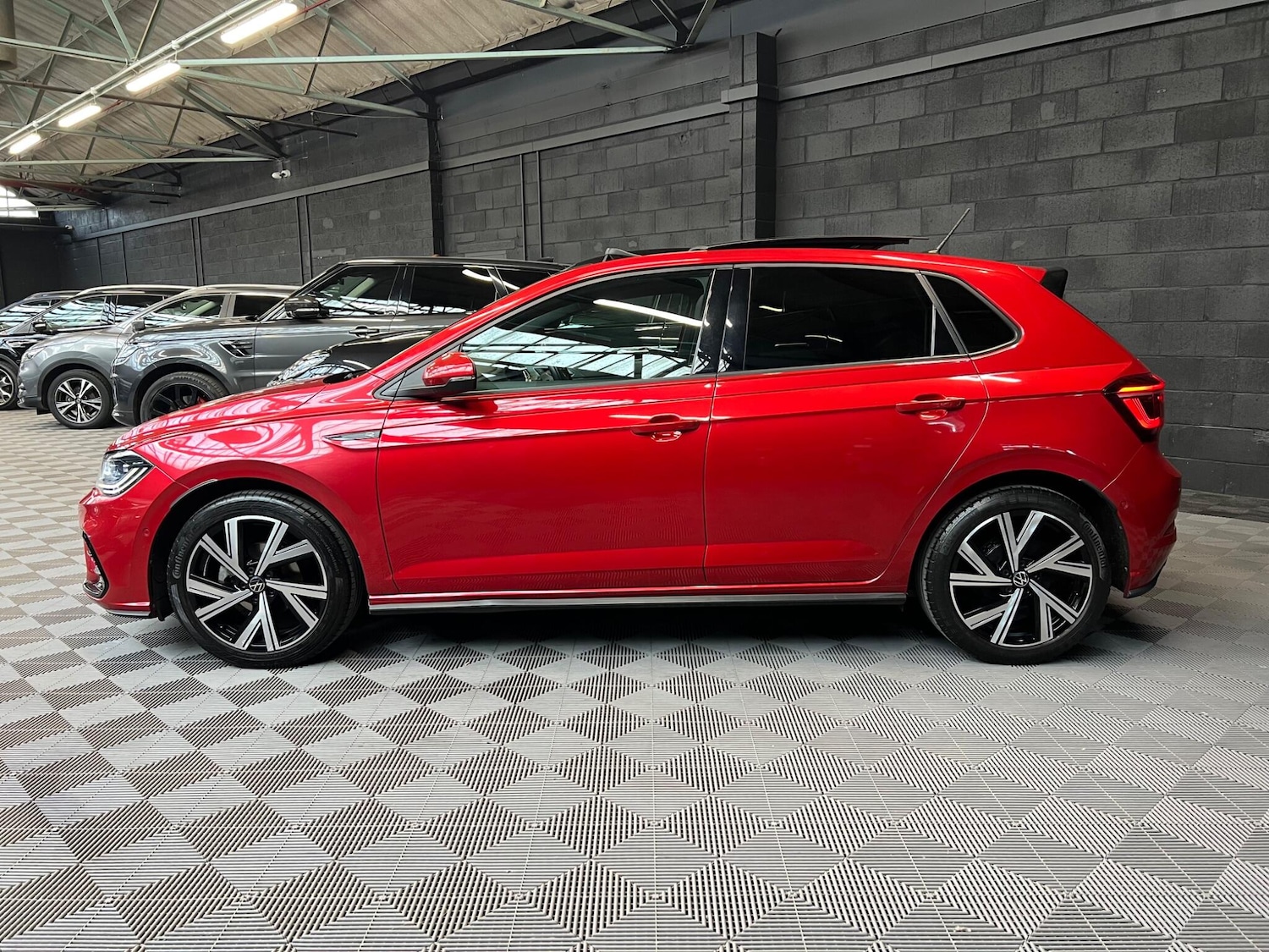 Used Volkswagen Polo for sale - 76997827: Photo 5