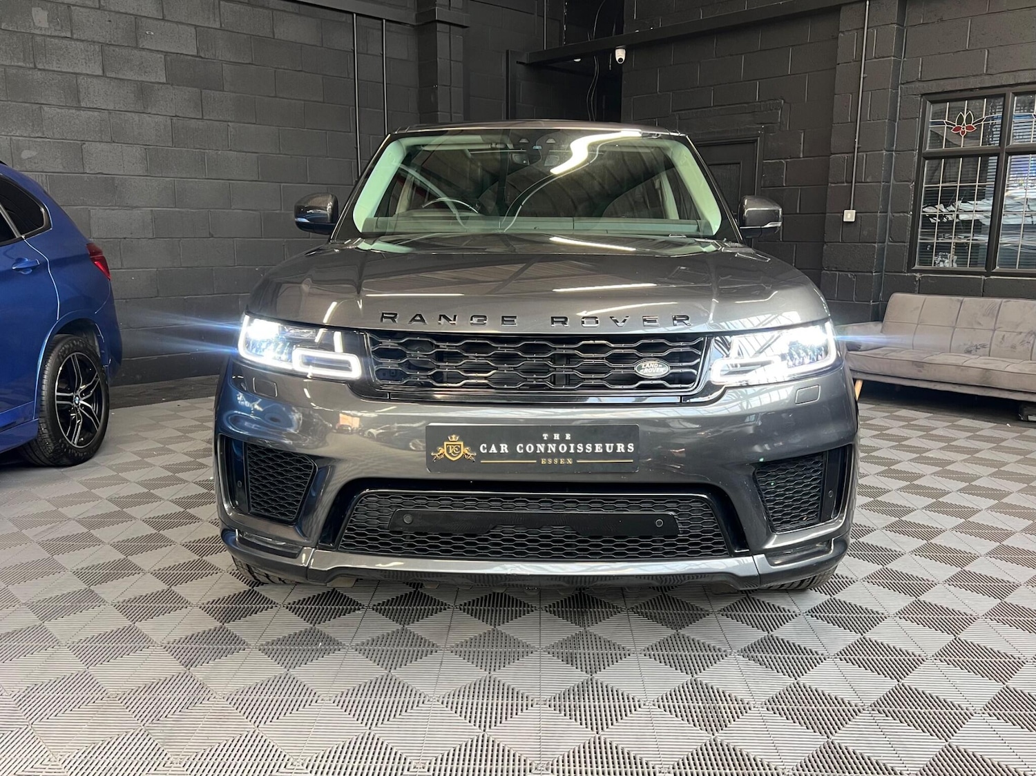 Used Land Rover Range Rover Sport 2020 for sale - 76528121: Photo 2