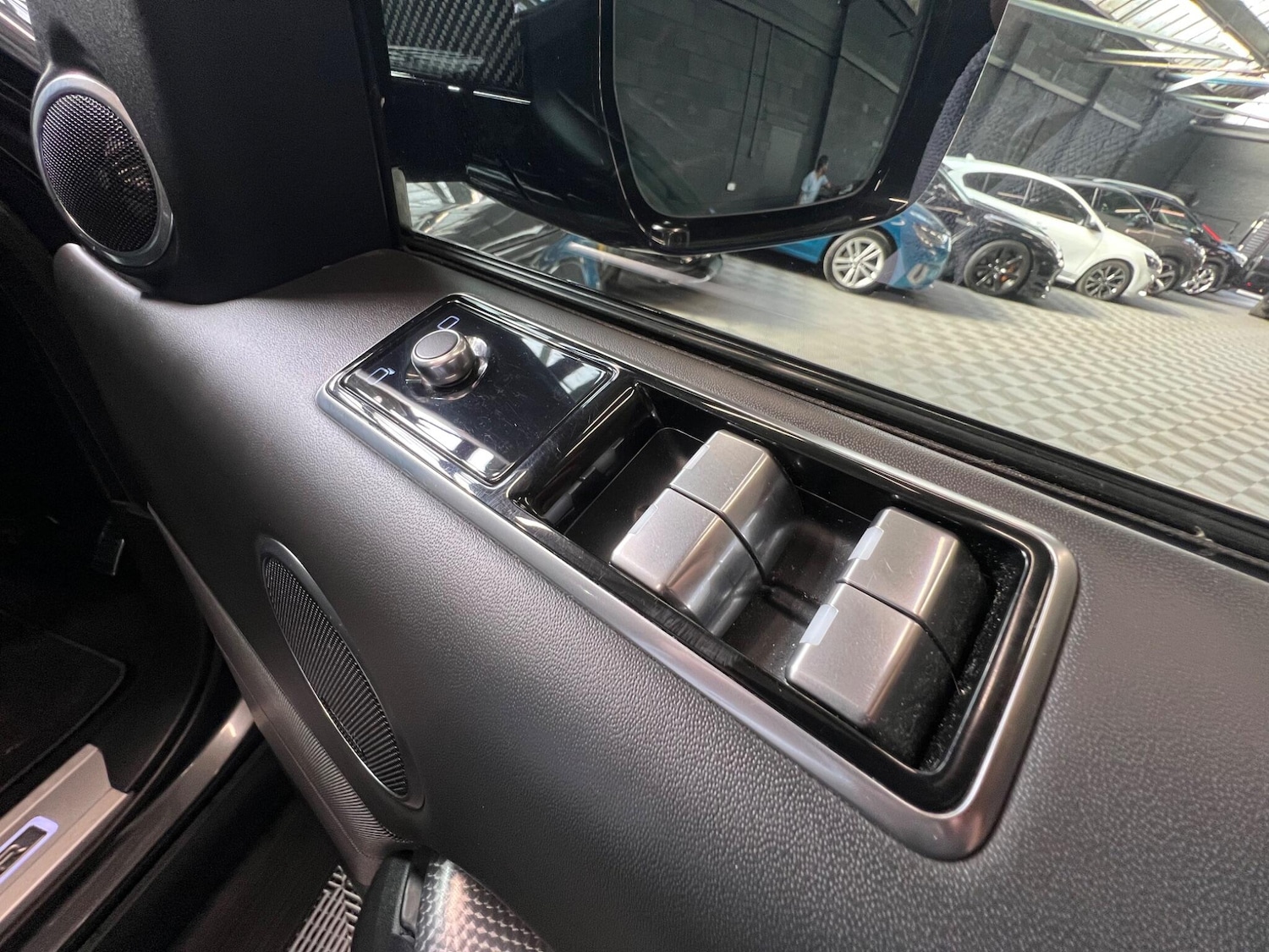 Used Land Rover Range Rover Sport 2020 for sale - 76528121: Photo 30