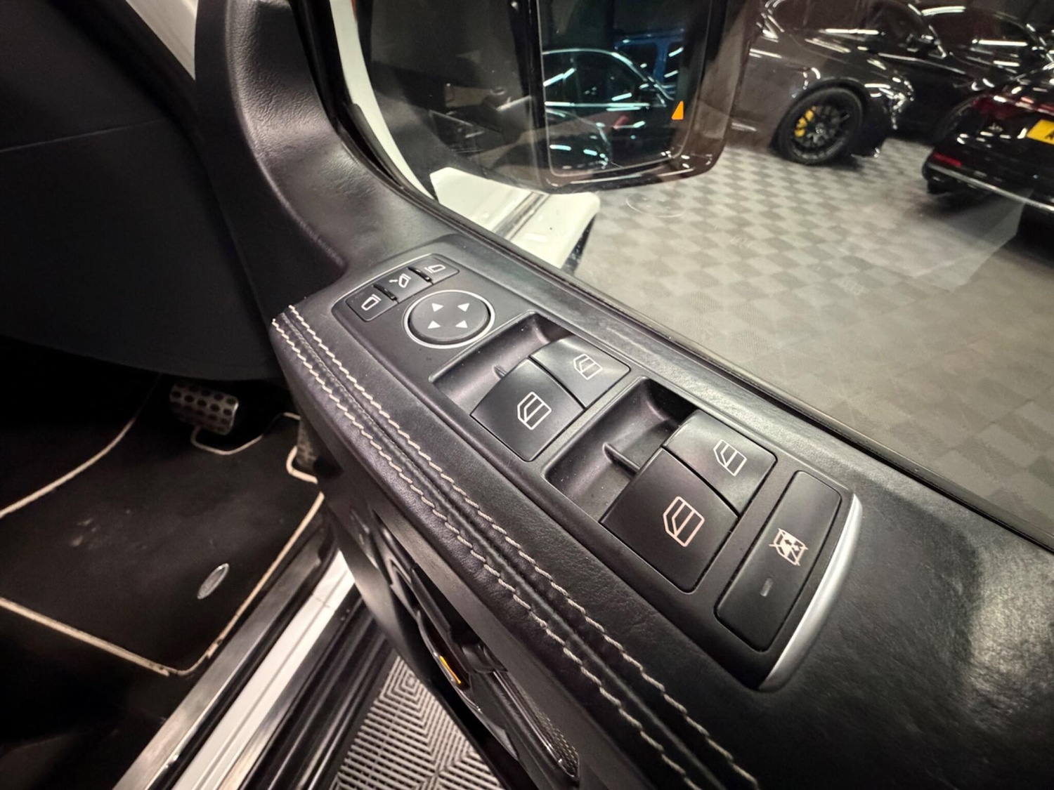 Used Mercedes-Benz G Class for sale - 77696072: Photo 31