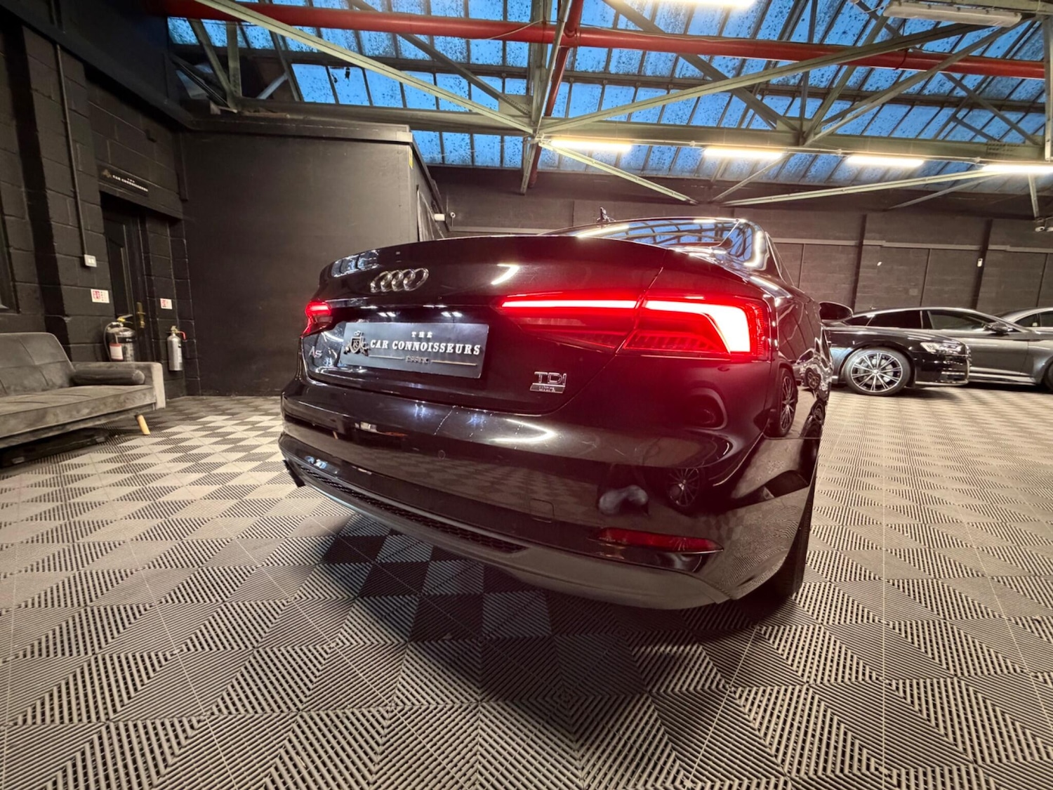 Used Audi A5 2017 for sale - 77993210: Photo 15