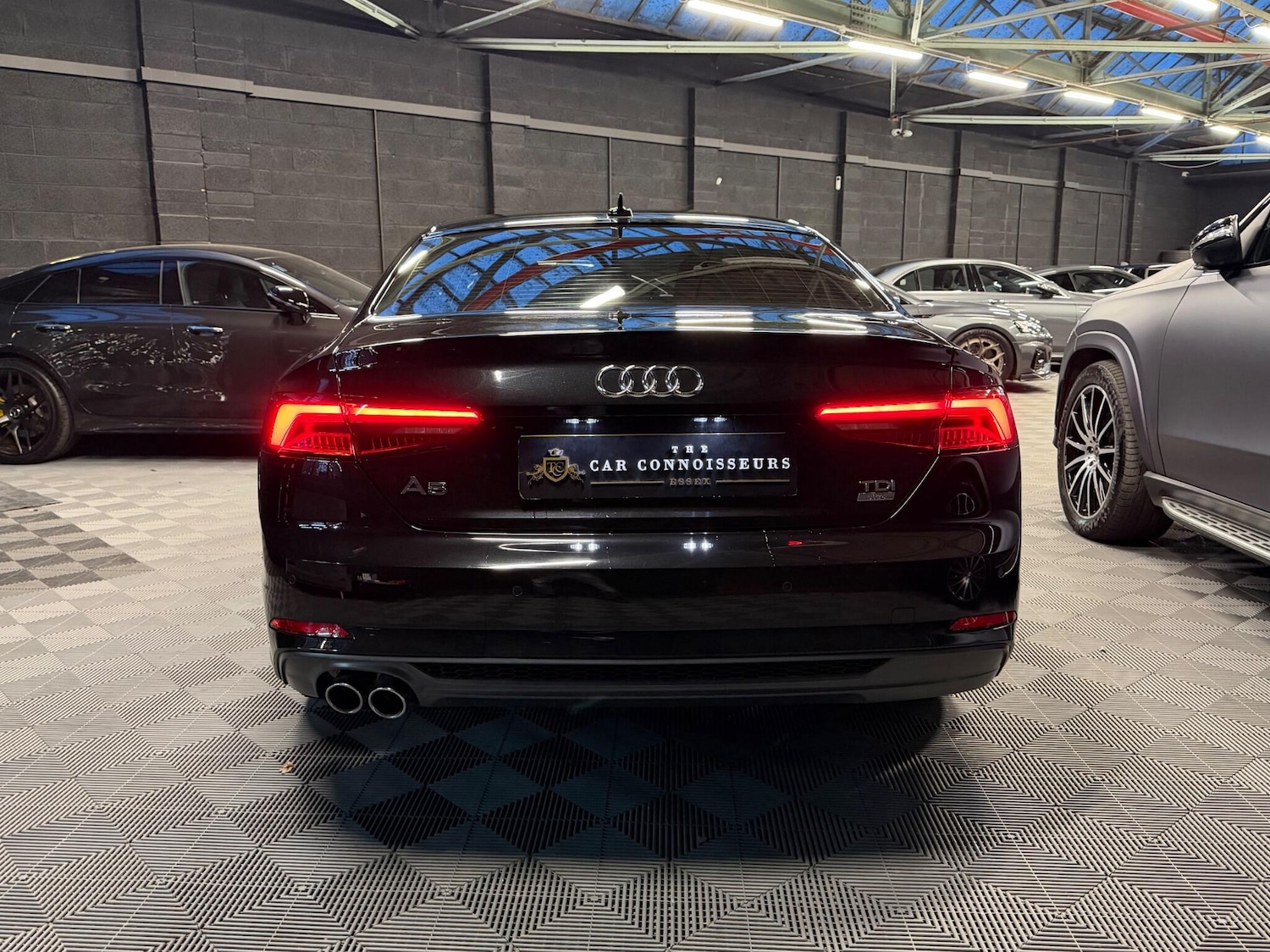 Used Audi A5 2017 for sale - 77993210: Photo 9