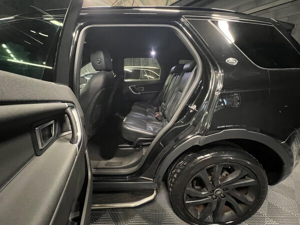 Used Land Rover Discovery Sport 2016 for sale - 75601325: Photo 14