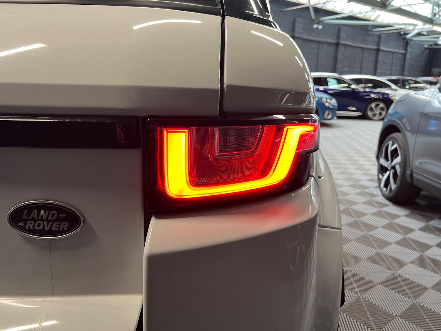 Used Land Rover Range Rover Evoque 2017 for sale - 76336135: Photo 13