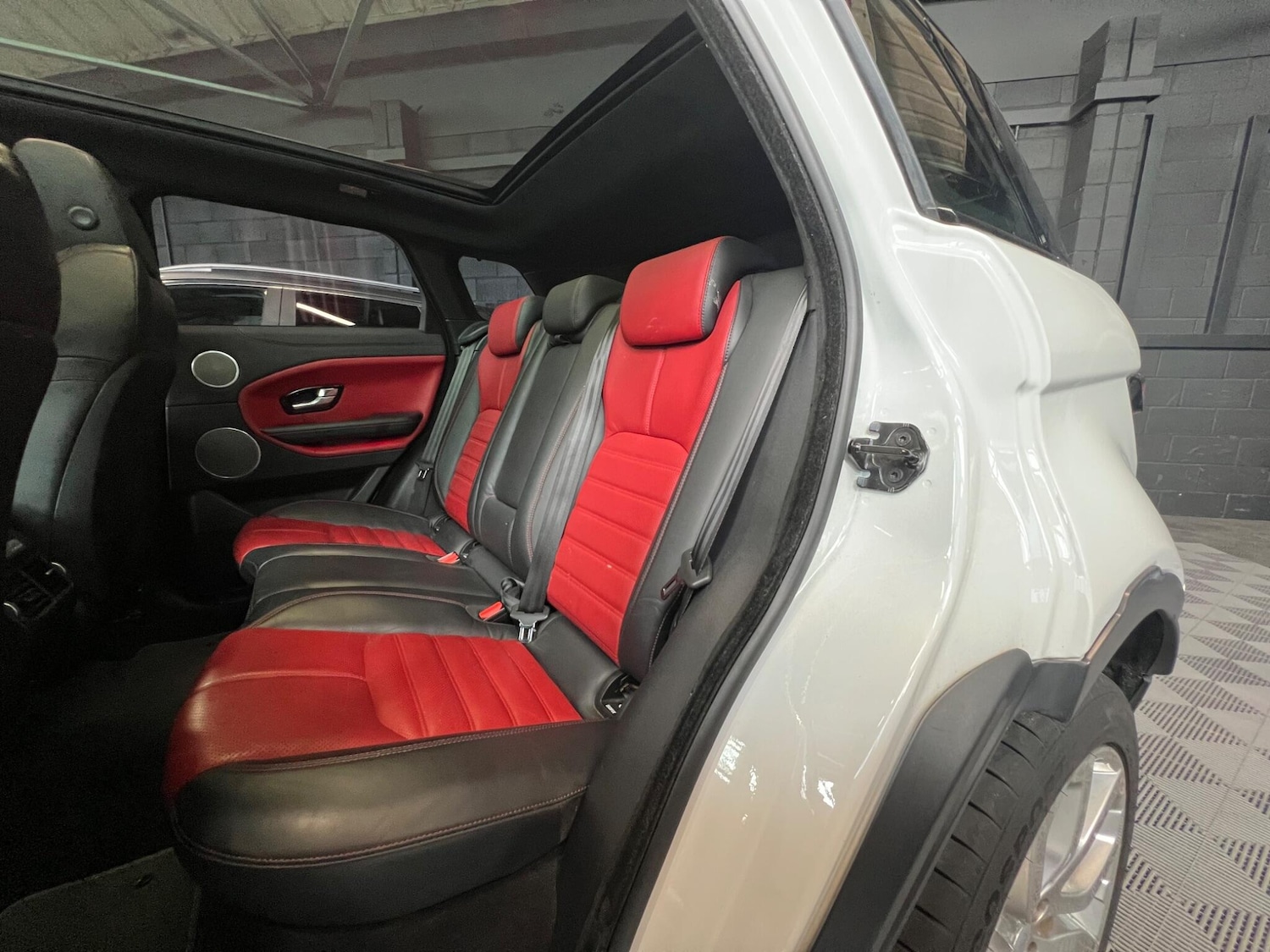 Used Land Rover Range Rover Evoque 2017 for sale - 76336135: Photo 16