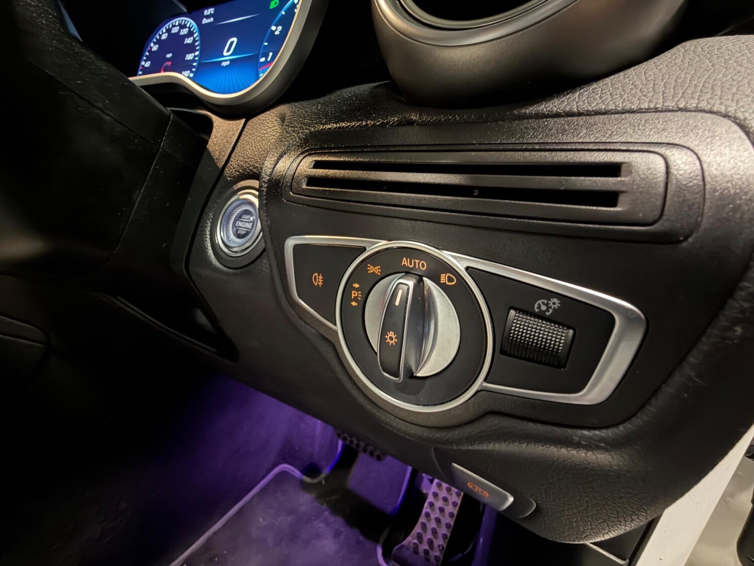 Used Mercedes-Benz GLC for sale - 77793523: Photo 30