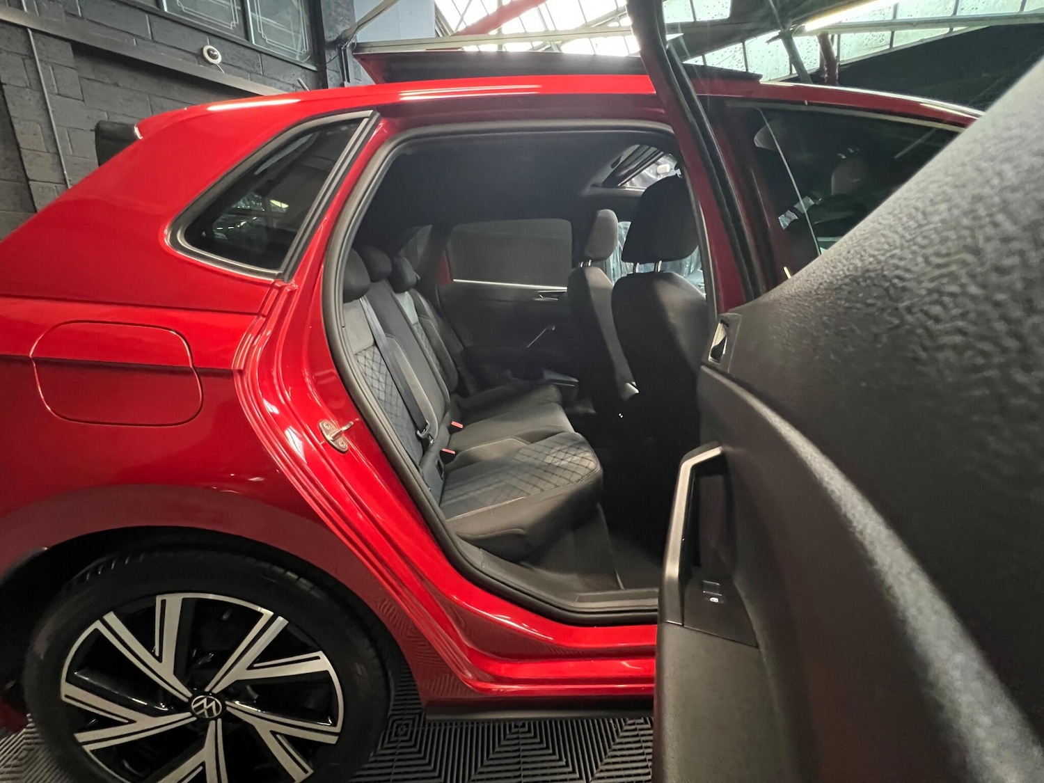 Used Volkswagen Polo 2023 for sale - 76137898: Photo 16