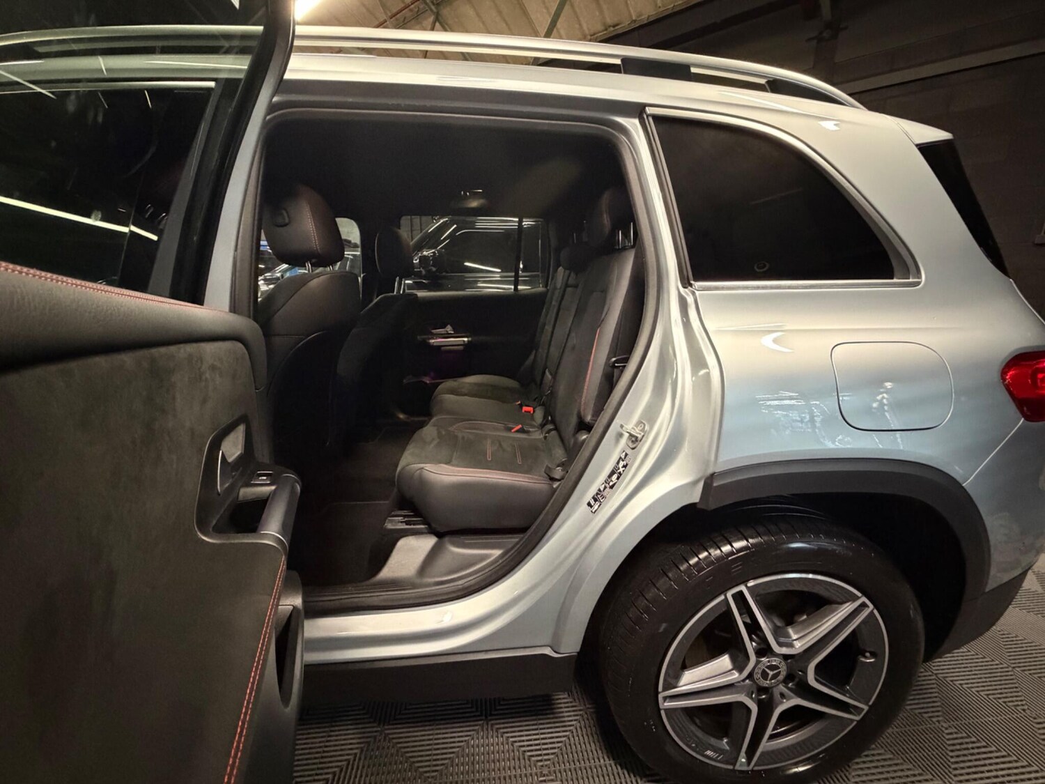 Used Mercedes-Benz GLB for sale - 77684094: Photo 14