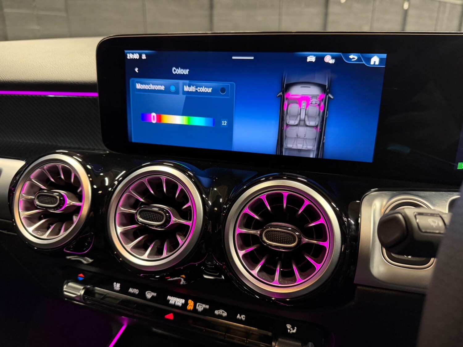 Used Mercedes-Benz GLB for sale - 77684094: Photo 35