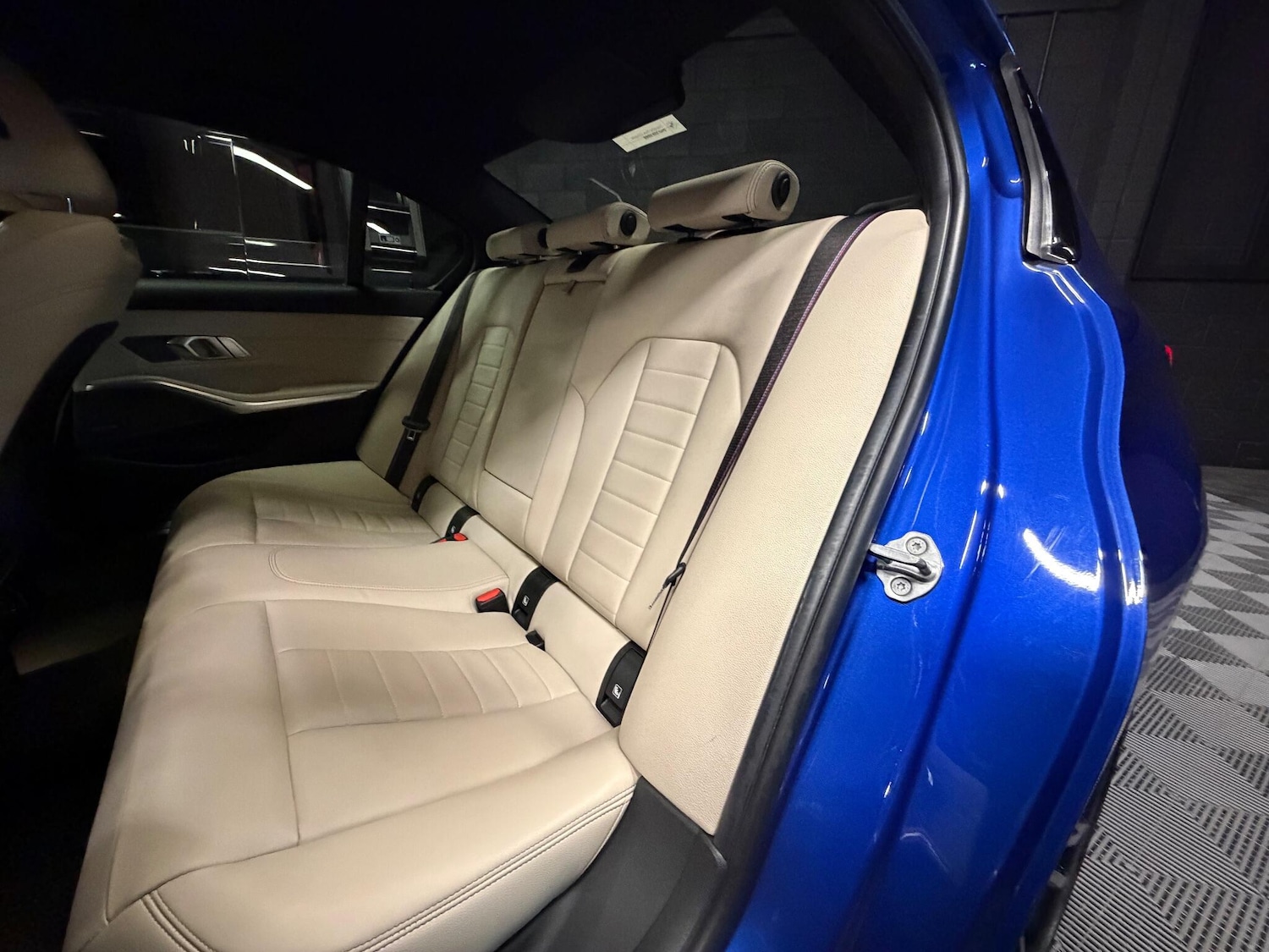 Used BMW 3 Series for sale - 76714333: Photo 16