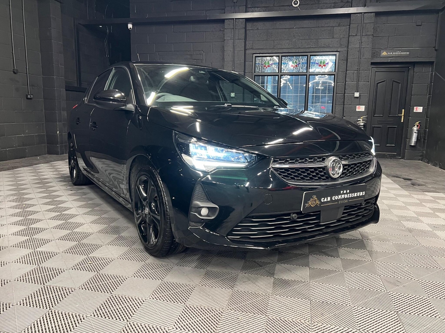 Used Vauxhall Corsa 2023 for sale - 76472273: Photo 1