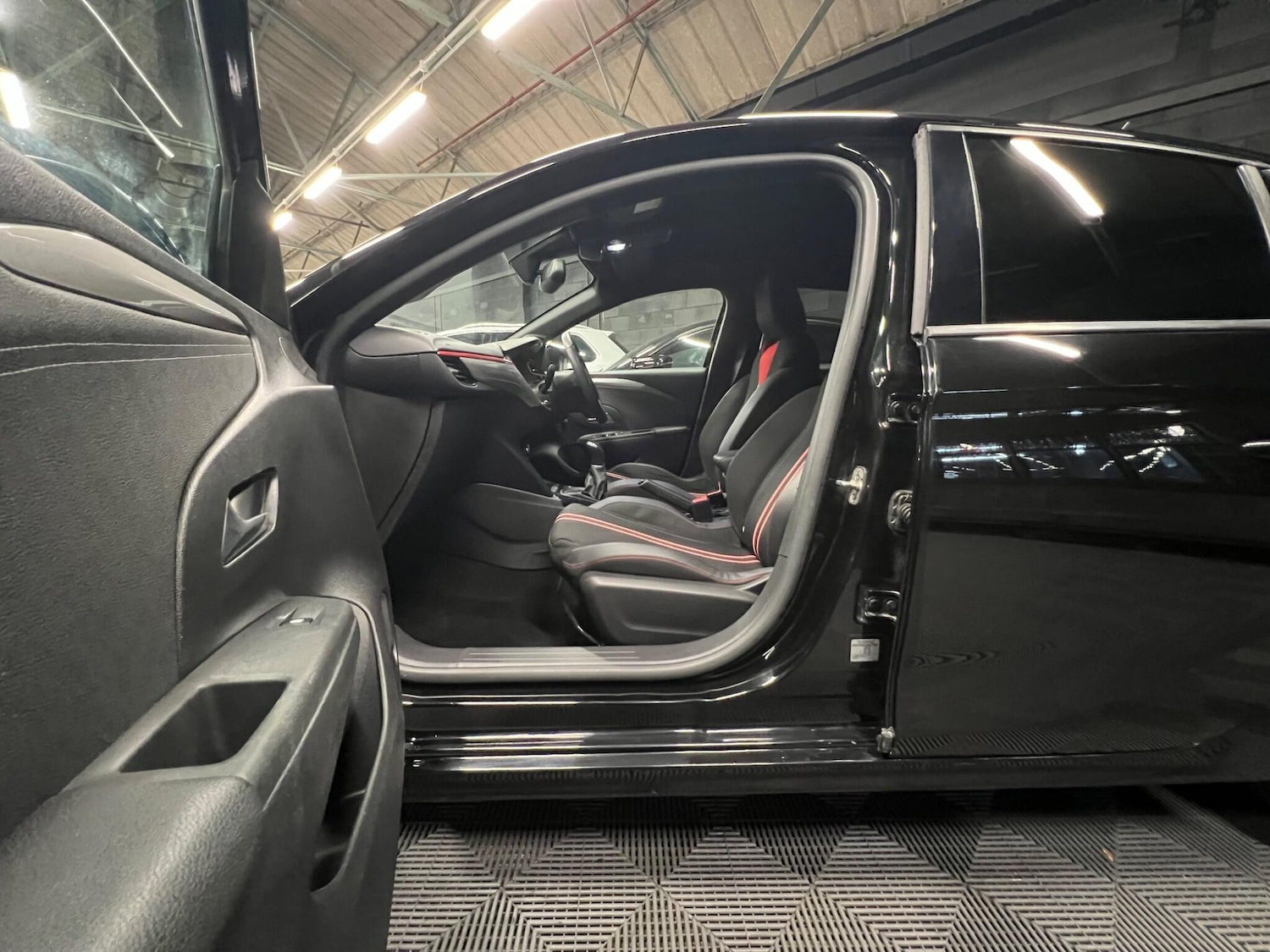 Used Vauxhall Corsa 2023 for sale - 76472273: Photo 10