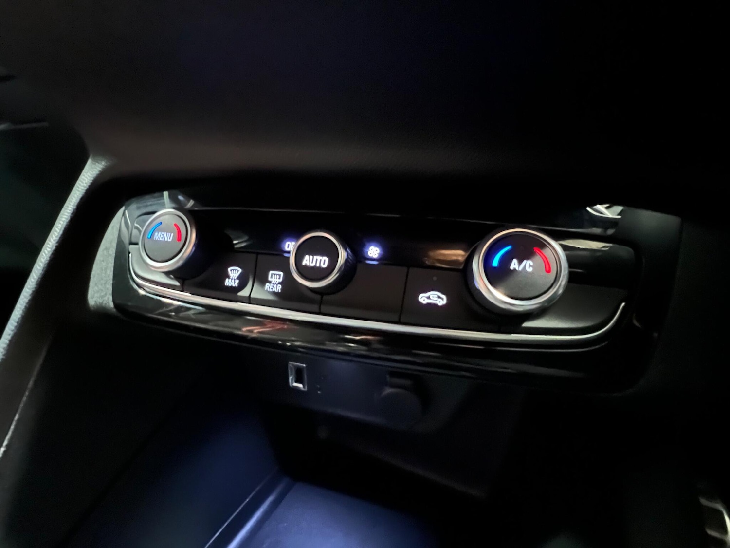 Used Vauxhall Corsa 2023 for sale - 76472273: Photo 25