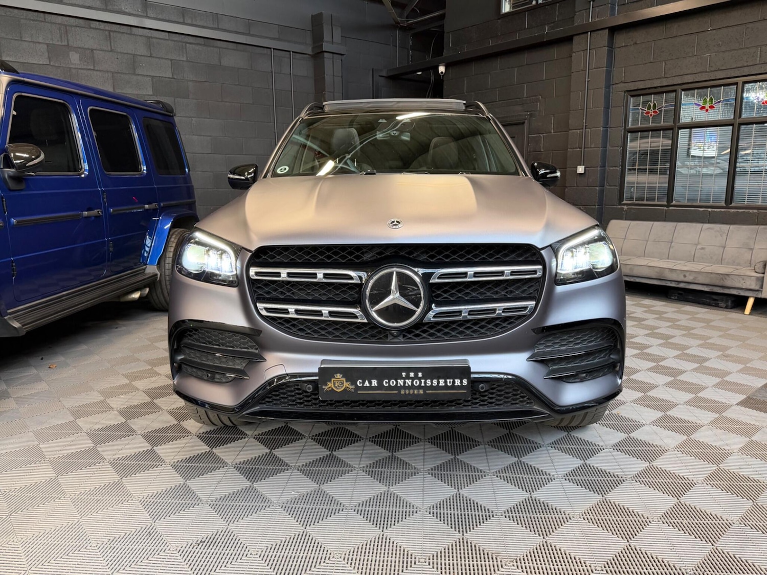 Used Mercedes-Benz GLS 2023 for sale - 77940292: Photo 2