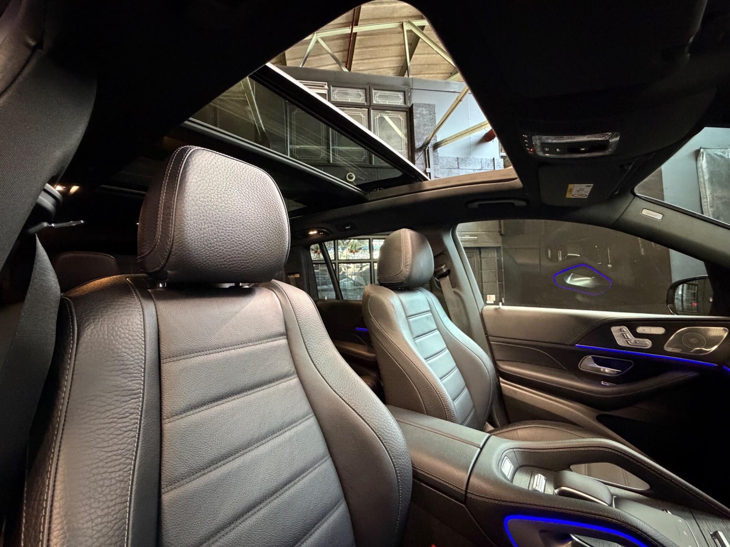 Used Mercedes-Benz GLS 2023 for sale - 77940292: Photo 32