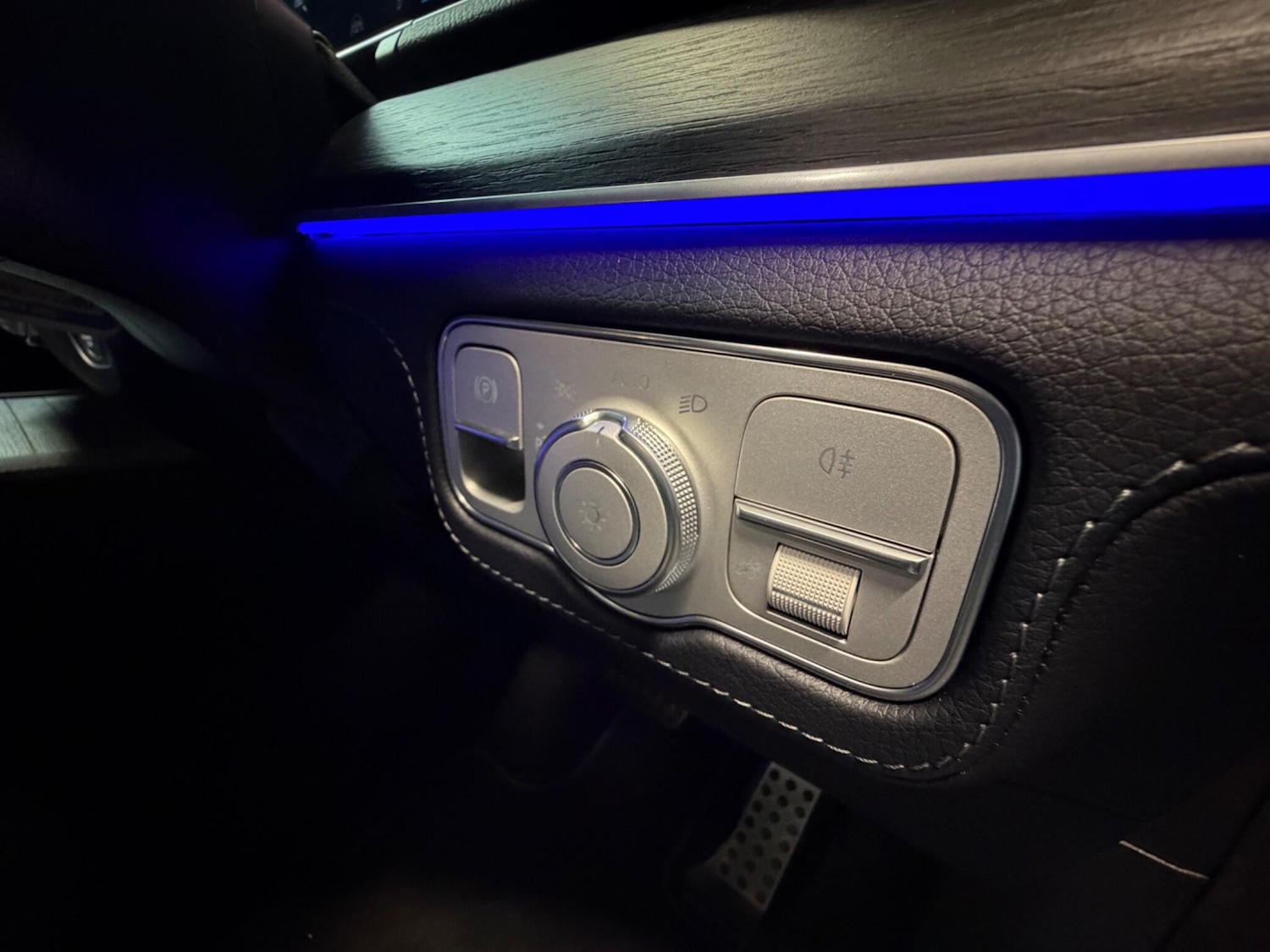 Used Mercedes-Benz GLS 2023 for sale - 77940292: Photo 35