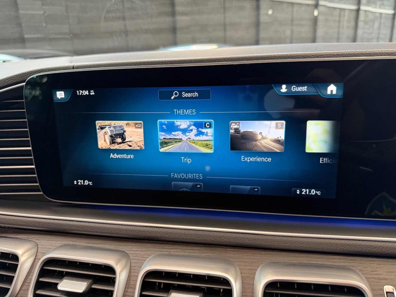 Used Mercedes-Benz GLS 2023 for sale - 77940292: Photo 42