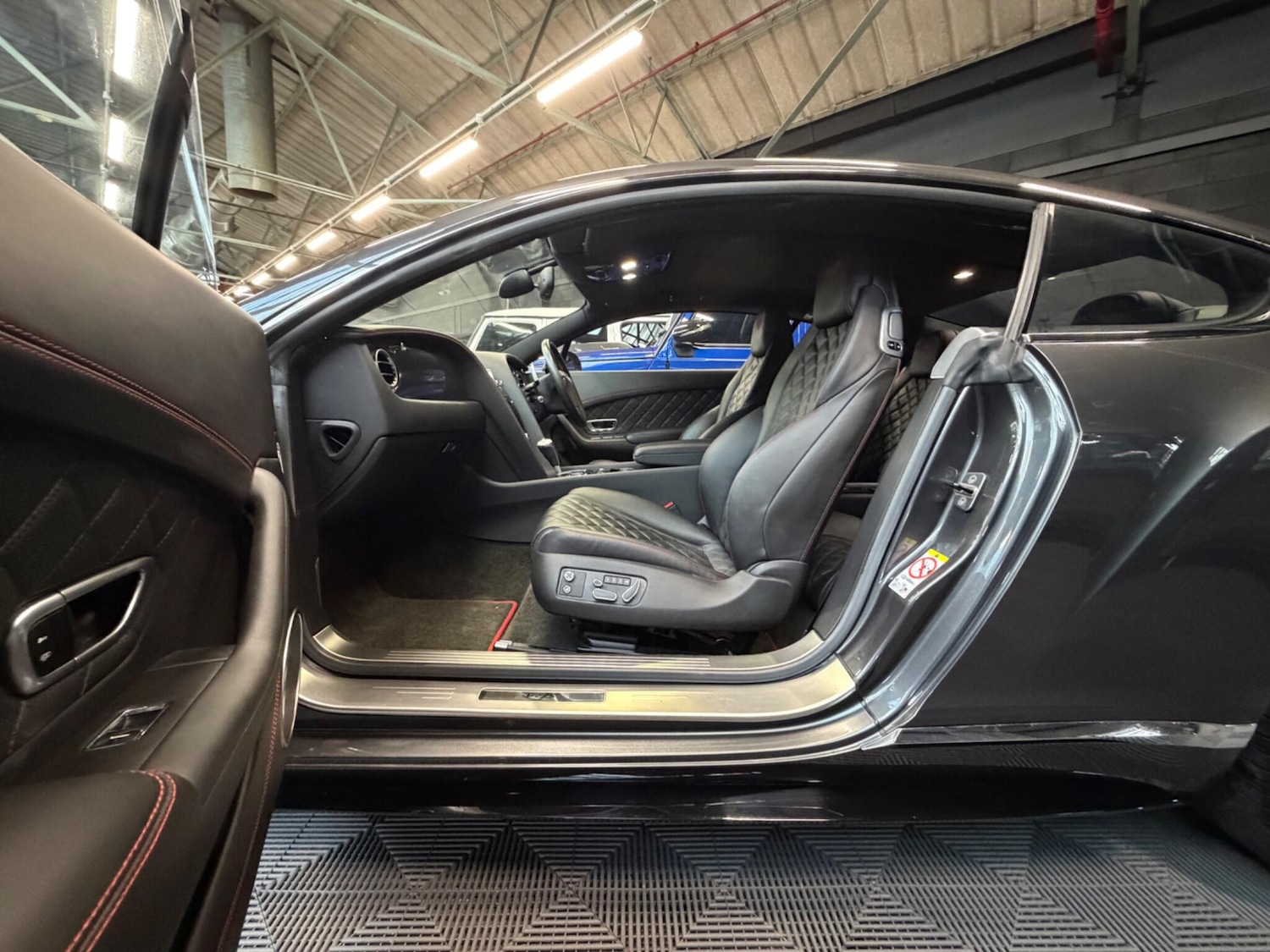 Used Bentley Continental 2015 for sale - 77724257: Photo 10