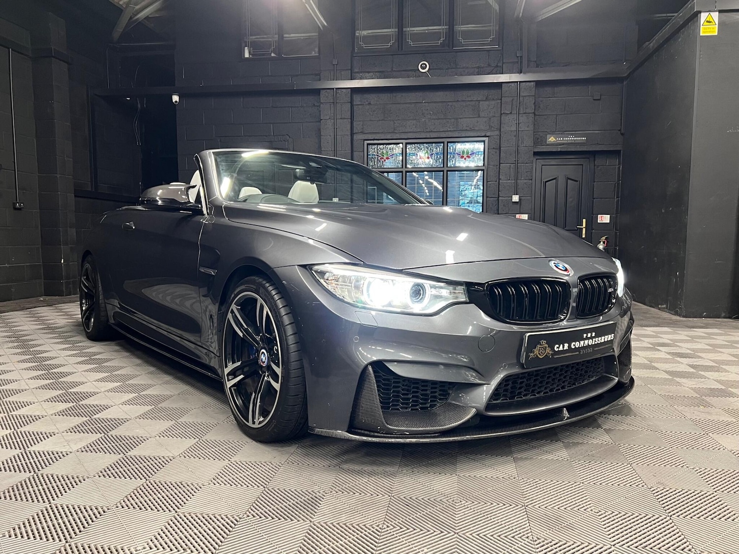 Used BMW M4 2016 for sale - 76538312: Photo 1
