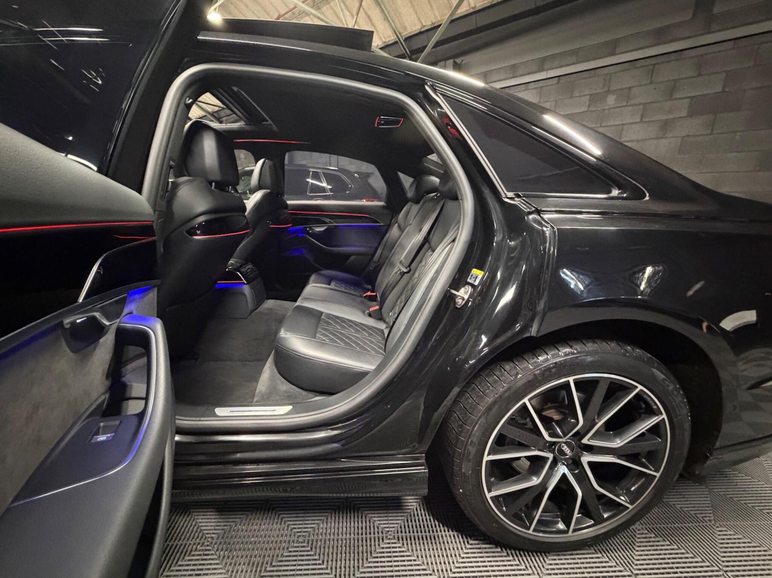 Used Audi A8 2020 for sale - 77386620: Photo 14