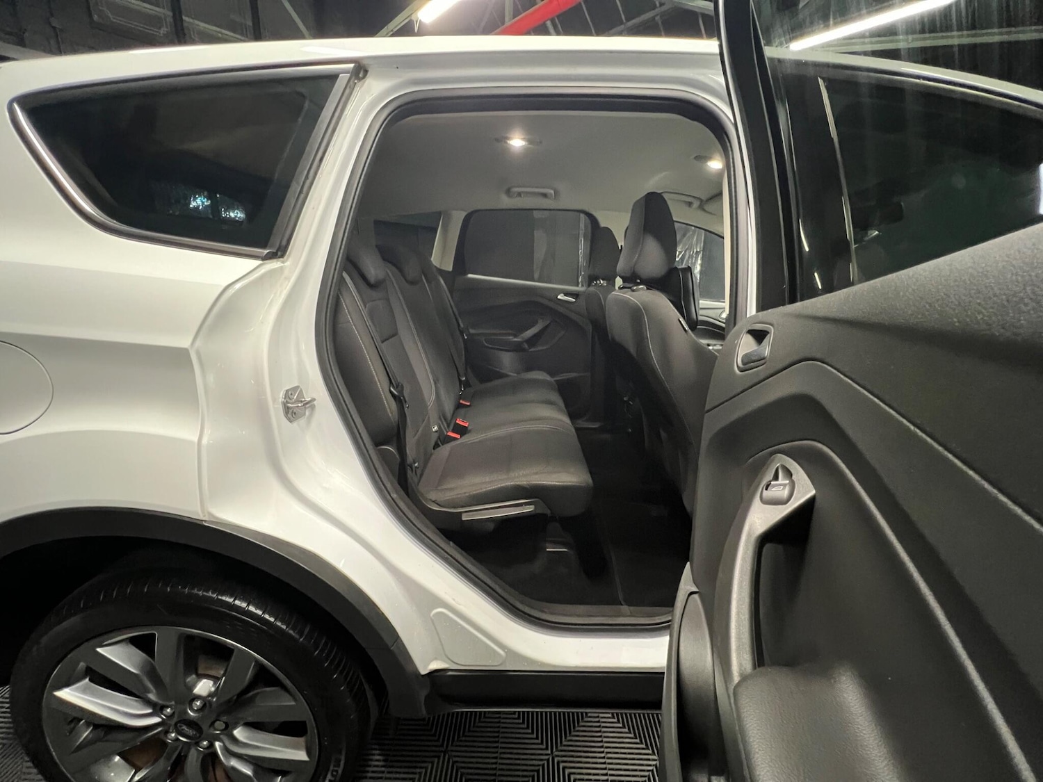 Used Ford Kuga for sale - 76472920: Photo 18