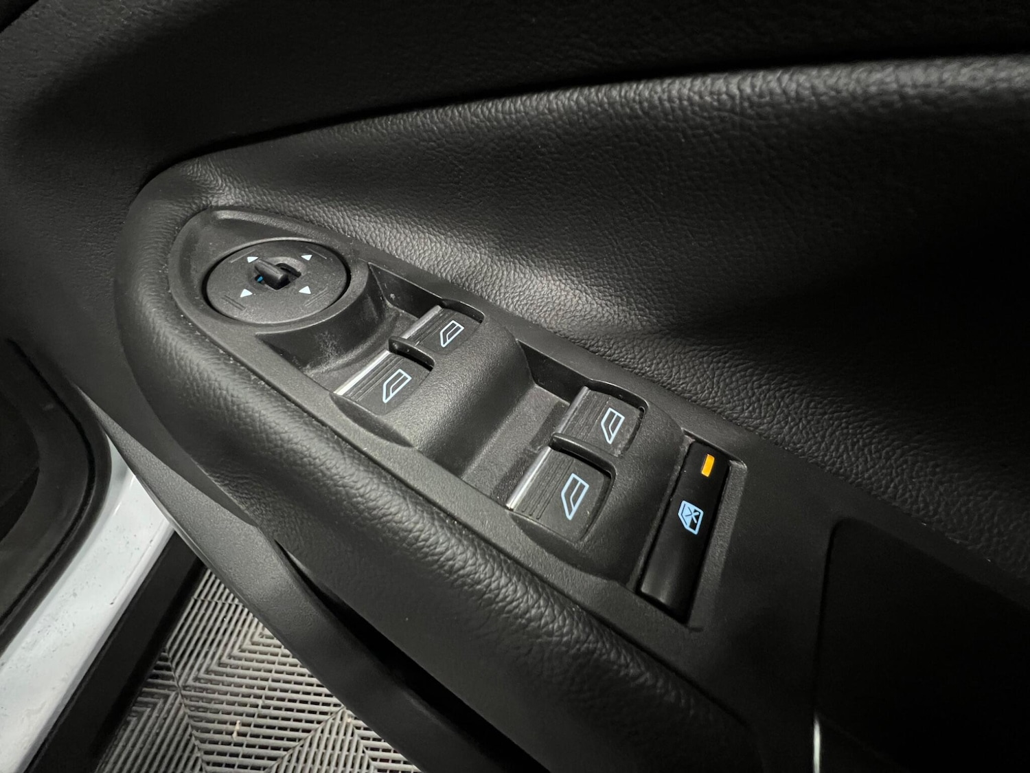 Used Ford Kuga for sale - 76472920: Photo 23