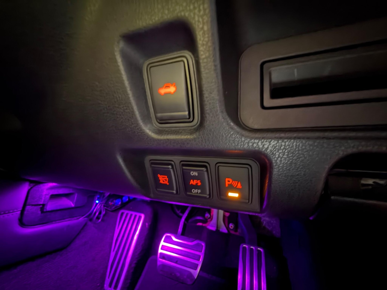 Used Nissan GT-R 2016 for sale - 77550166: Photo 24