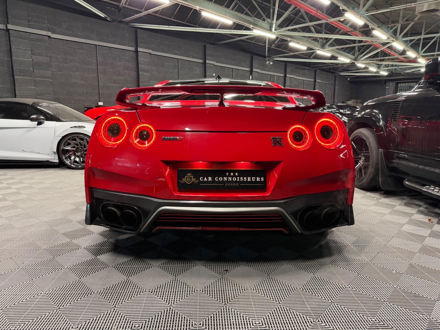 Used Nissan GT-R 2016 for sale - 77550166: Photo 9