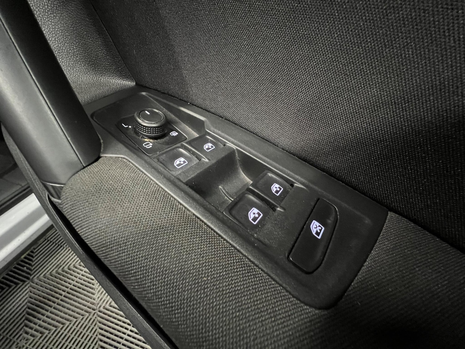 Used Volkswagen Tiguan 2019 for sale - 76424168: Photo 25