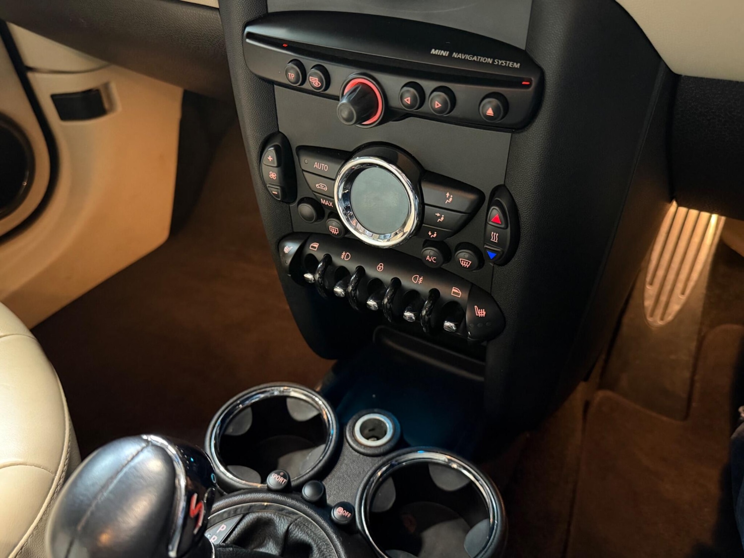 Used MINI Hatch 2012 for sale - 77853599: Photo 25