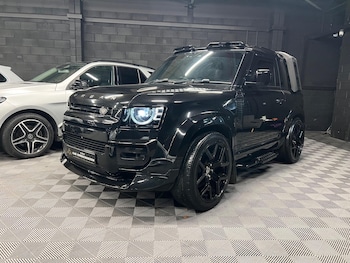 Used Land Rover Defender 2021 for sale - 76499563: Photo