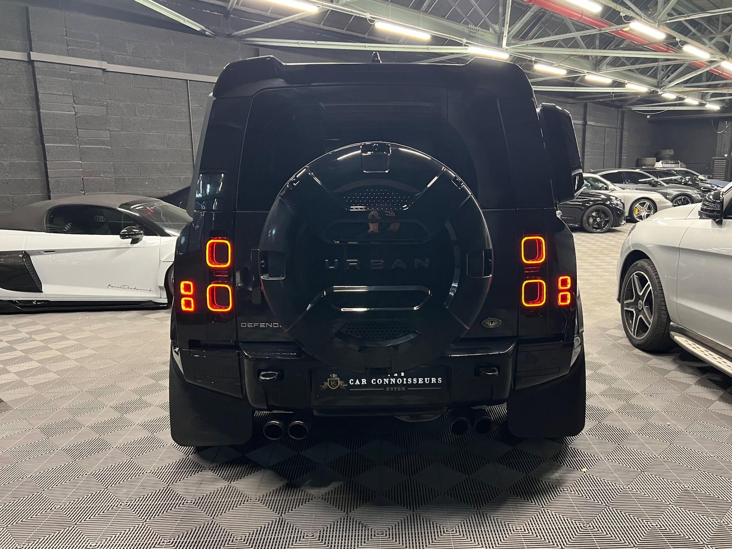 Used Land Rover Defender 2021 for sale - 76499563: Photo 9