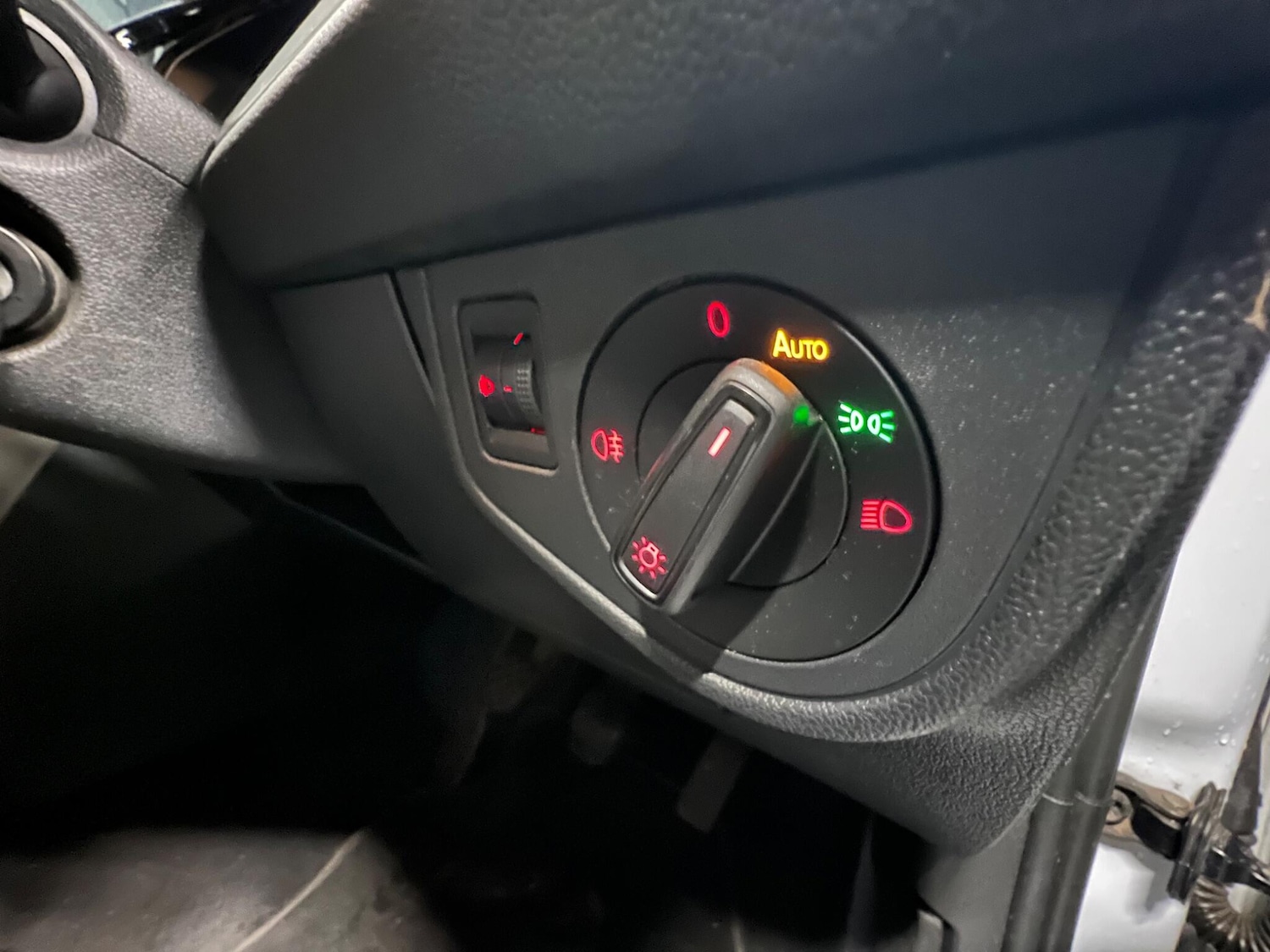 Used Volkswagen Polo 2019 for sale - 76592188: Photo 24