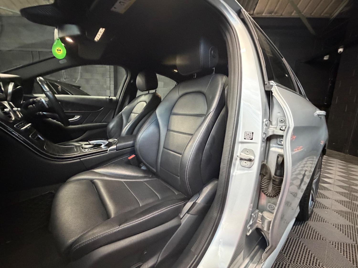 Used Mercedes-Benz C Class 2016 for sale - 78157416: Photo 12