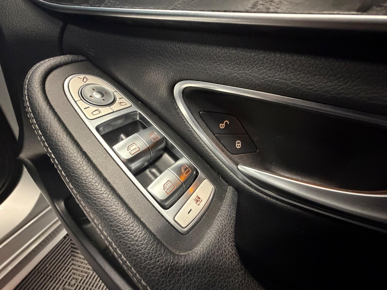 Used Mercedes-Benz C Class 2016 for sale - 78157416: Photo 21