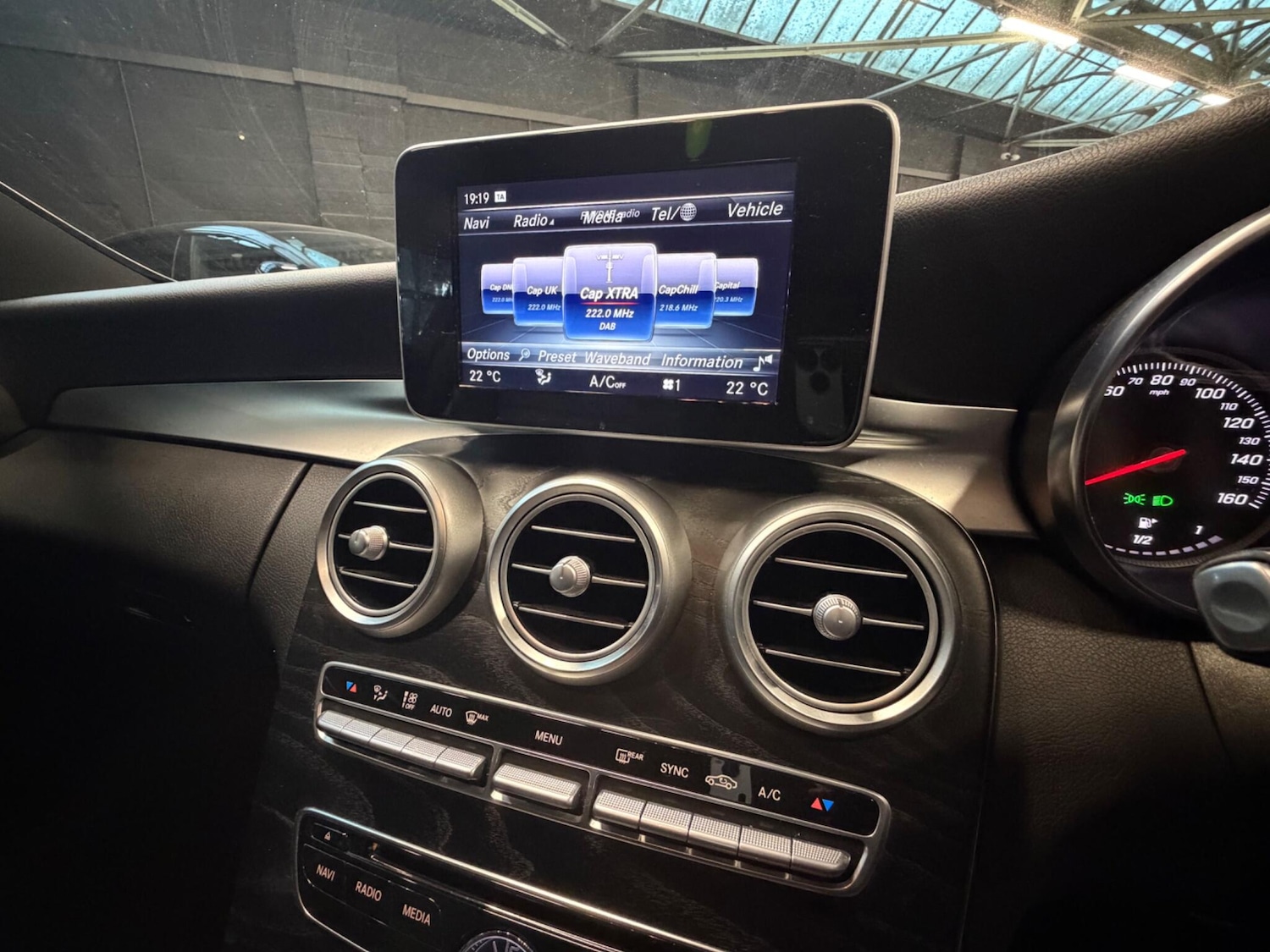 Used Mercedes-Benz C Class 2016 for sale - 78157416: Photo 27