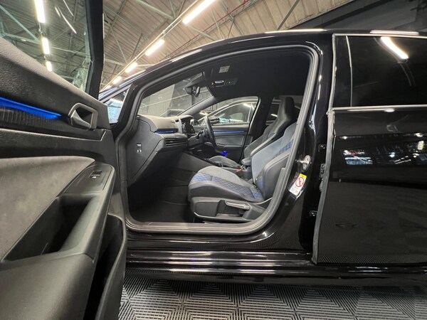 Used Volkswagen Golf 2023 for sale - 75350486: Photo 10