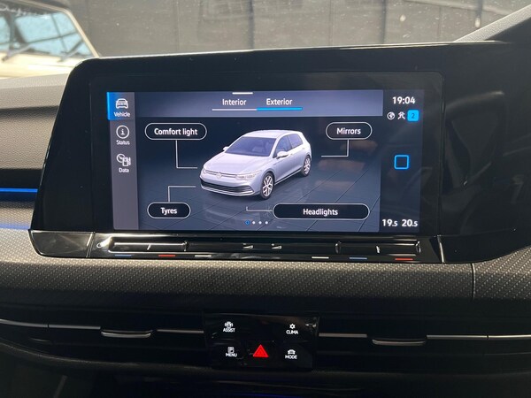 Used Volkswagen Golf 2023 for sale - 75350486: Photo 30